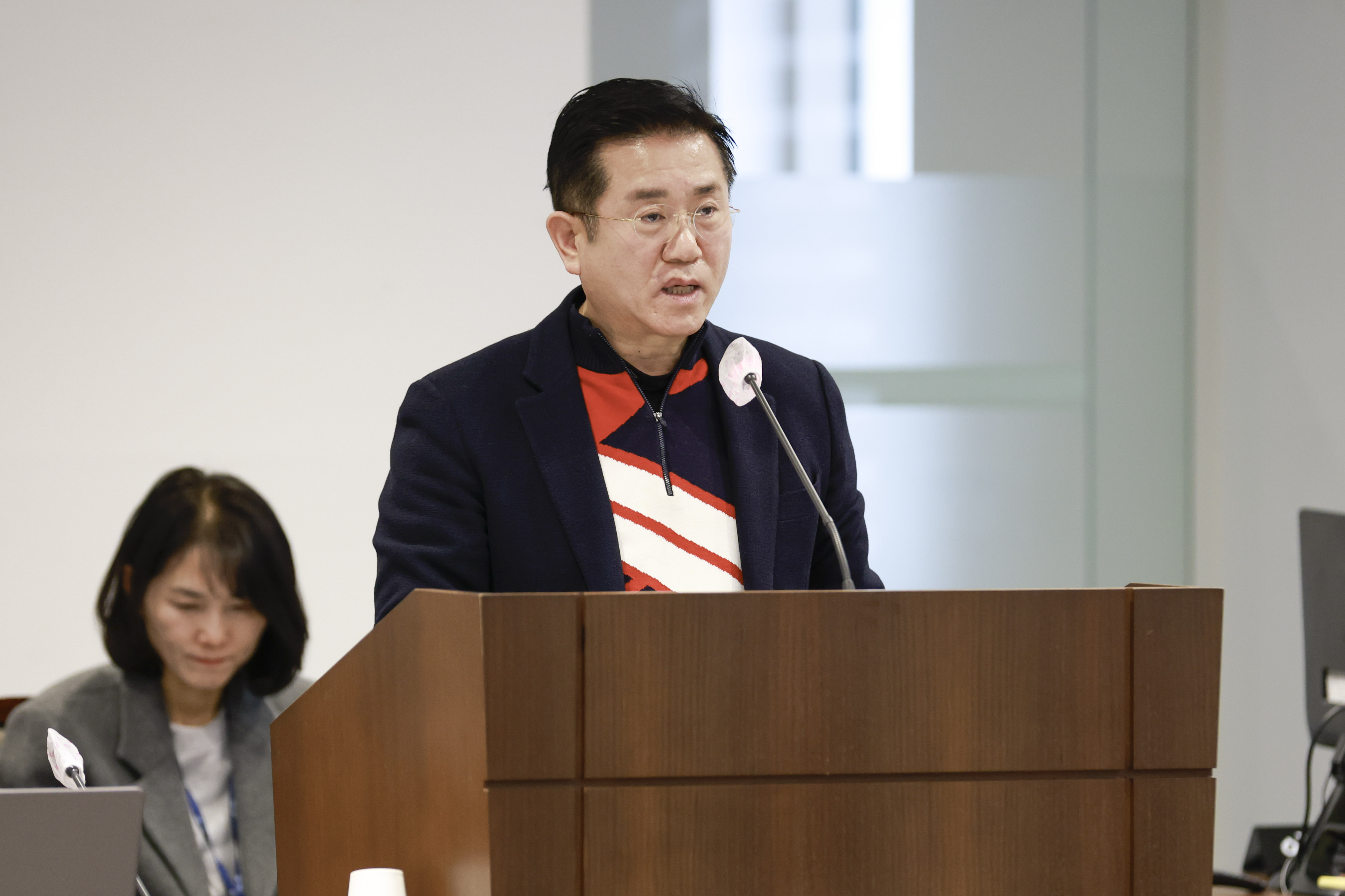 »õ⿸² °¶·¯¸® Á¦¸ñ