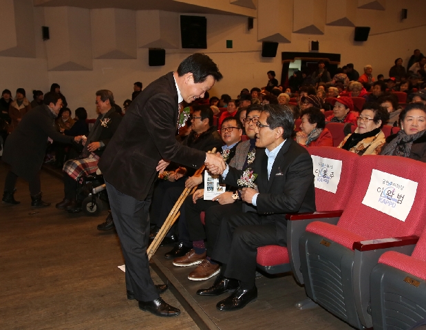 빮 ü 2015 ȸ