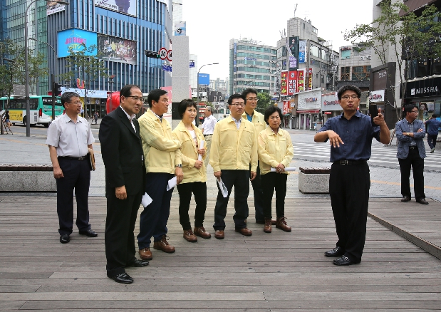   ϴ - Ǽȸ 湮