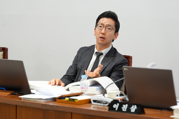 [5�� ������Ư���� ...