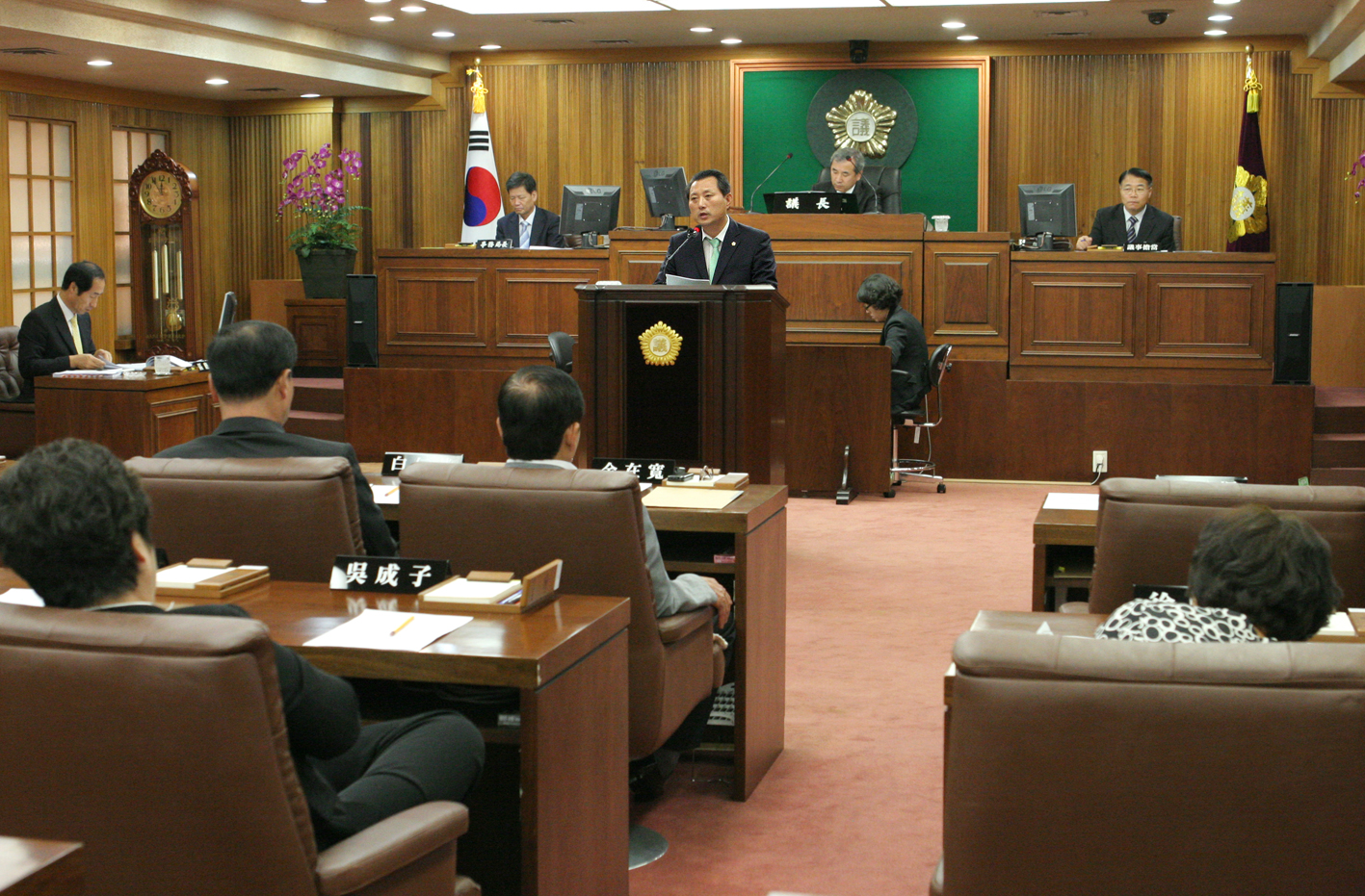 제180회 임시회 제2차 구정질문 1