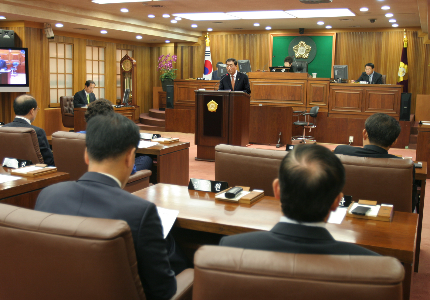 제190회 임시회 제2차 본회의 구정질문-백인기의원 1