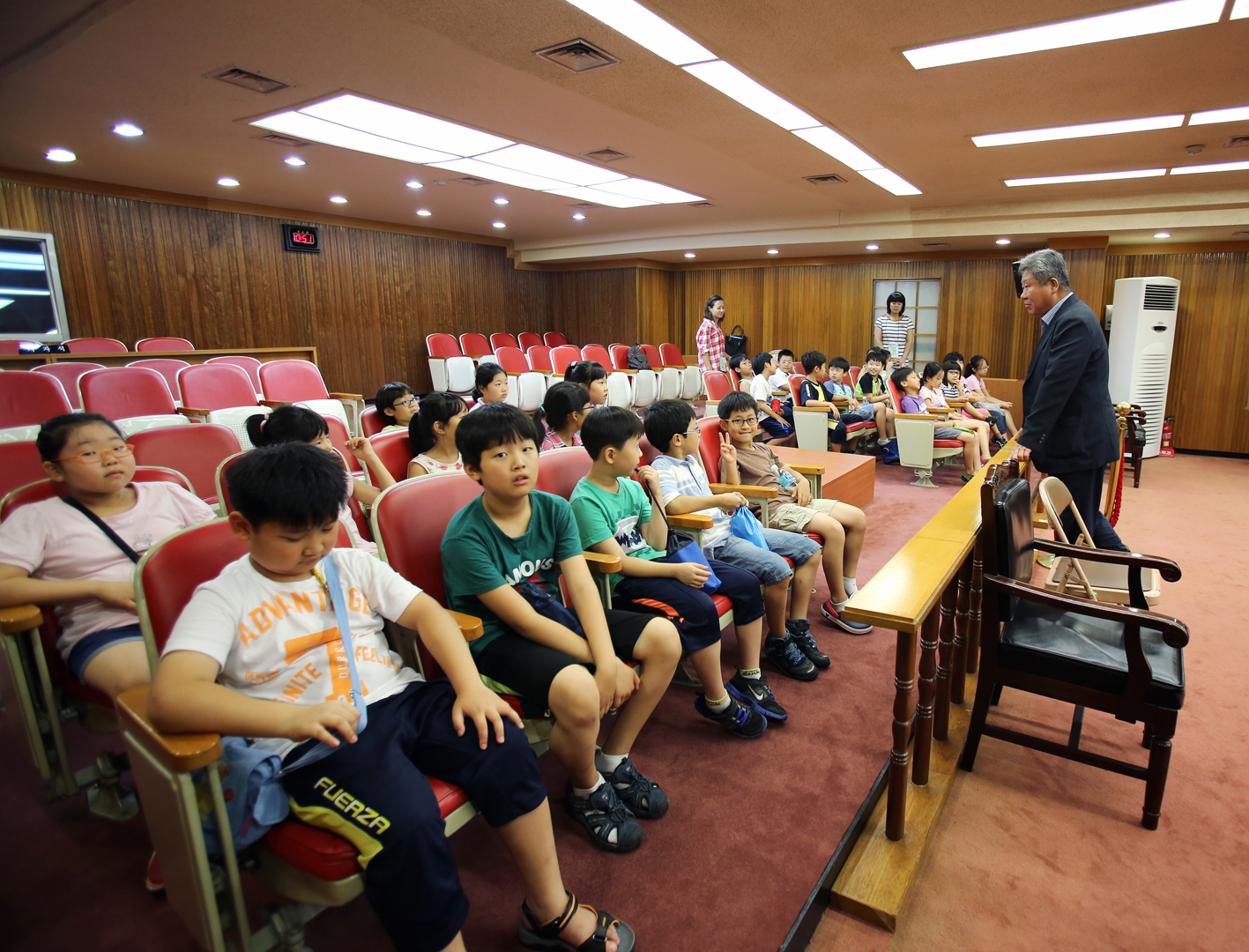 2013년 내고장 탐방-인왕초등학교 의회방문 1