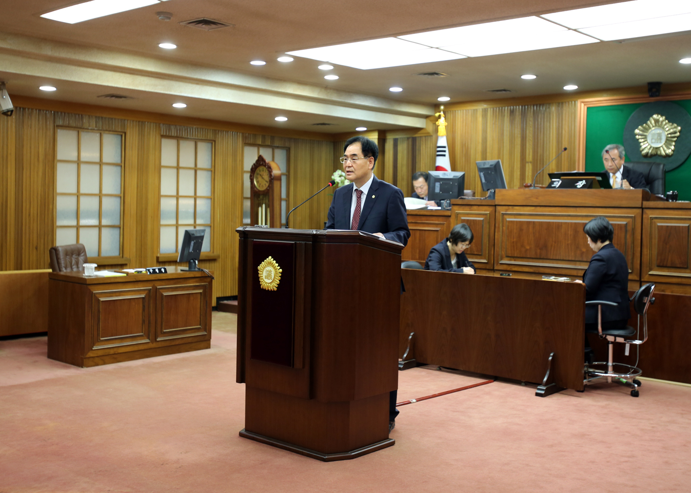 제200회 임시회 제2차 본회의-행정복지위원회 심사결과보고 1