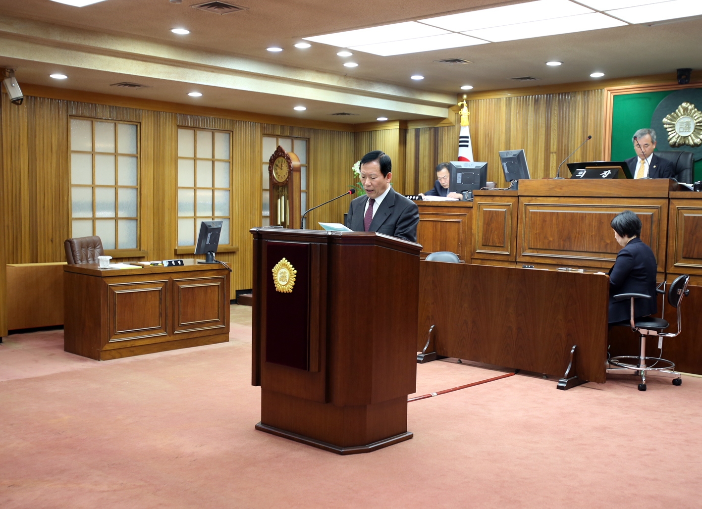 제200회 임시회 제2차 본회의-행정복지위원회 행정사무감사 계획안보고 1
