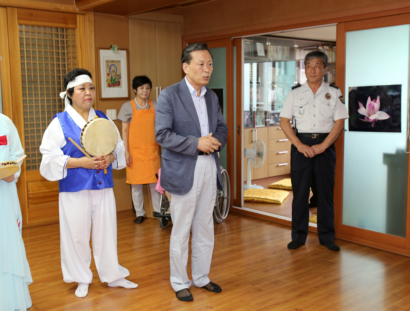 충현동 수효사효림원 어르신 경로잔치 1