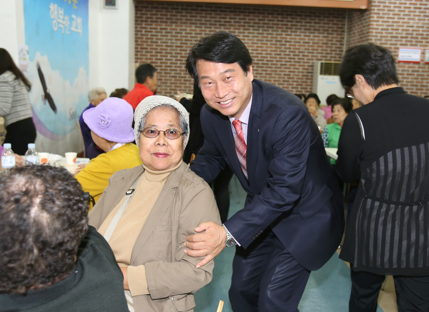 2014년 충현동 경로잔치-서현교회 1
