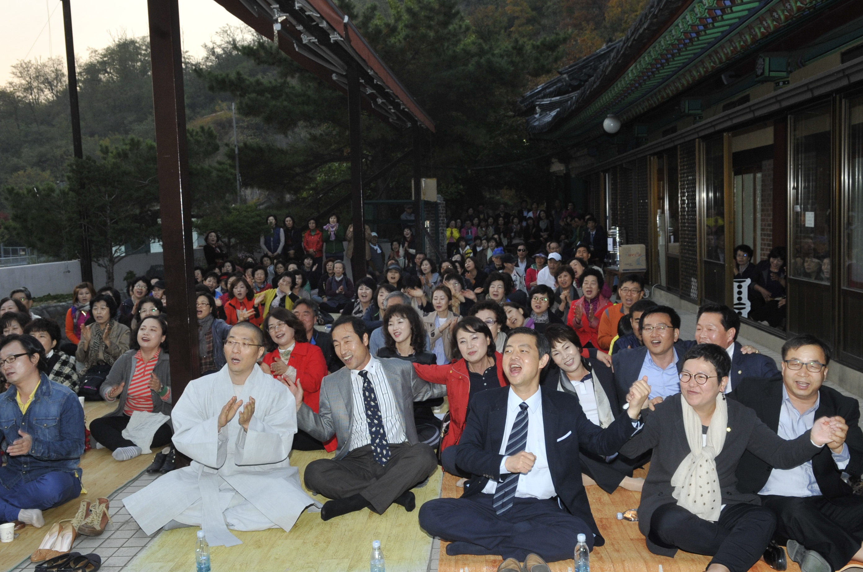 옥천암 마애보살좌상 보물지정 축하 음악회 1