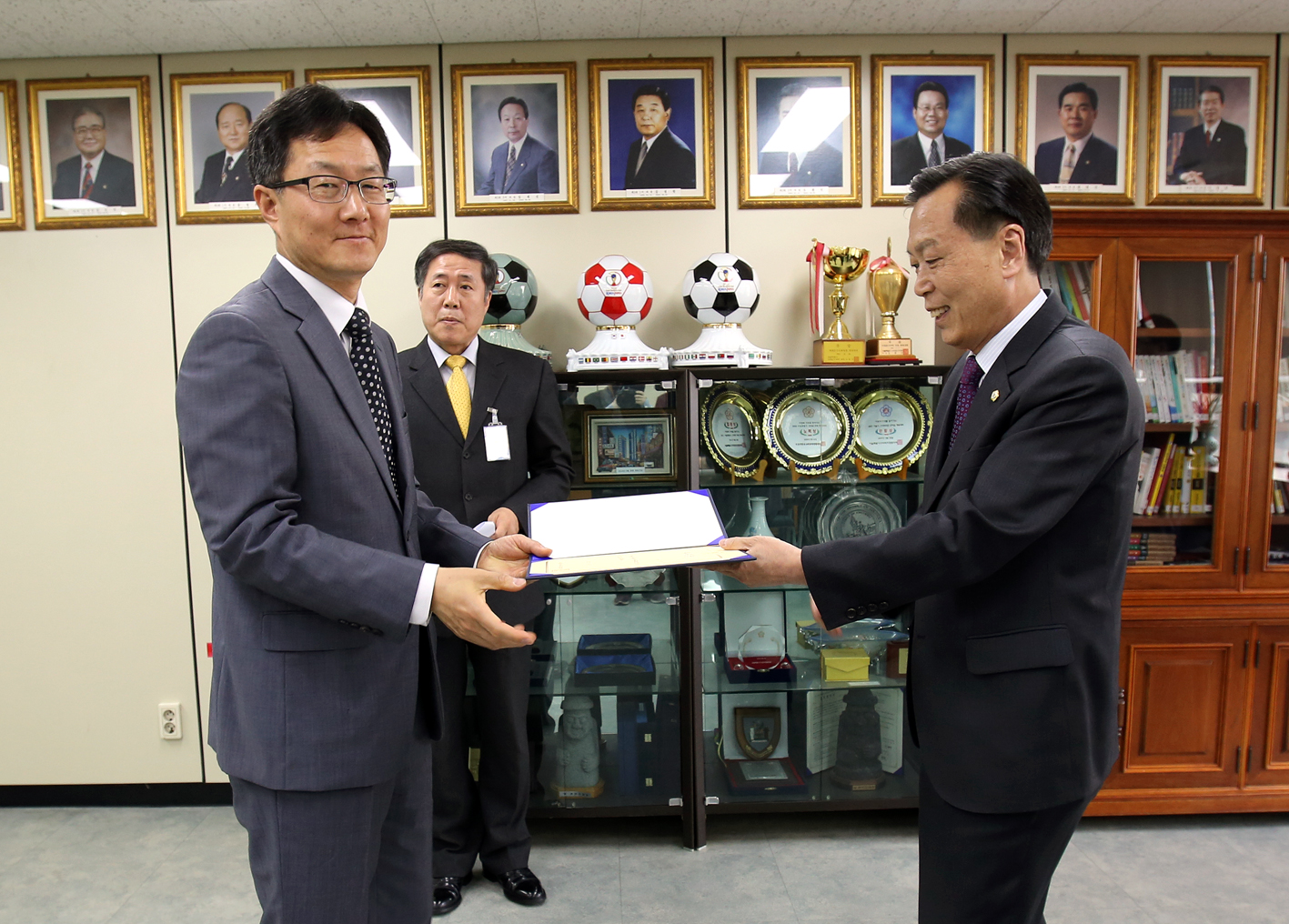 의회 입법·법률고문 위촉식 1