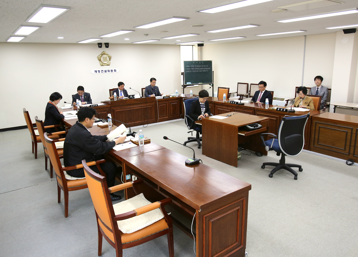 제214회 임시회 재정건설위원회 1