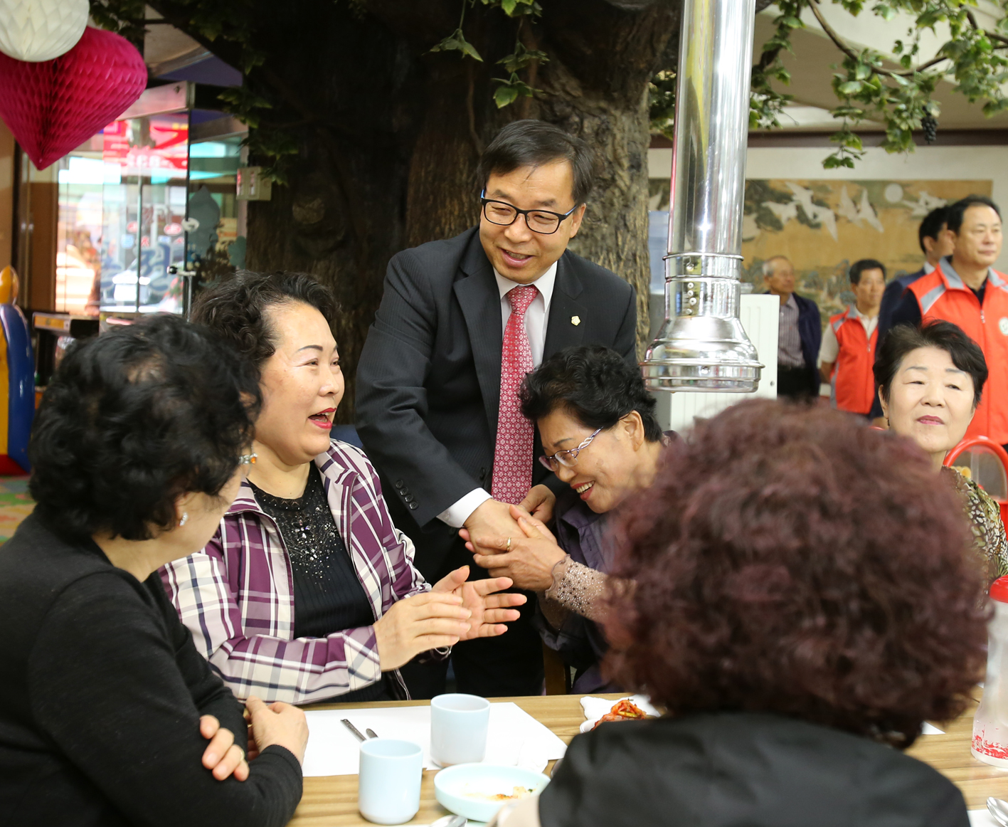 남가좌1동 어버이날 기념행사 1