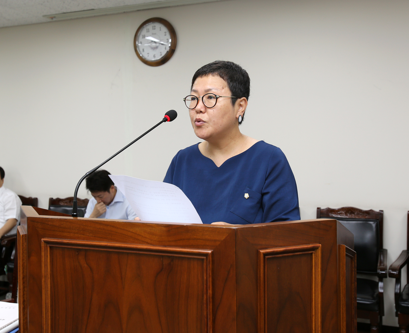 제217회 임시회 제2차 예산결산특별위원회-2015 제1회 세입. 세출 추가경정 예산안 행정복지위원회 심사결과보고 1
