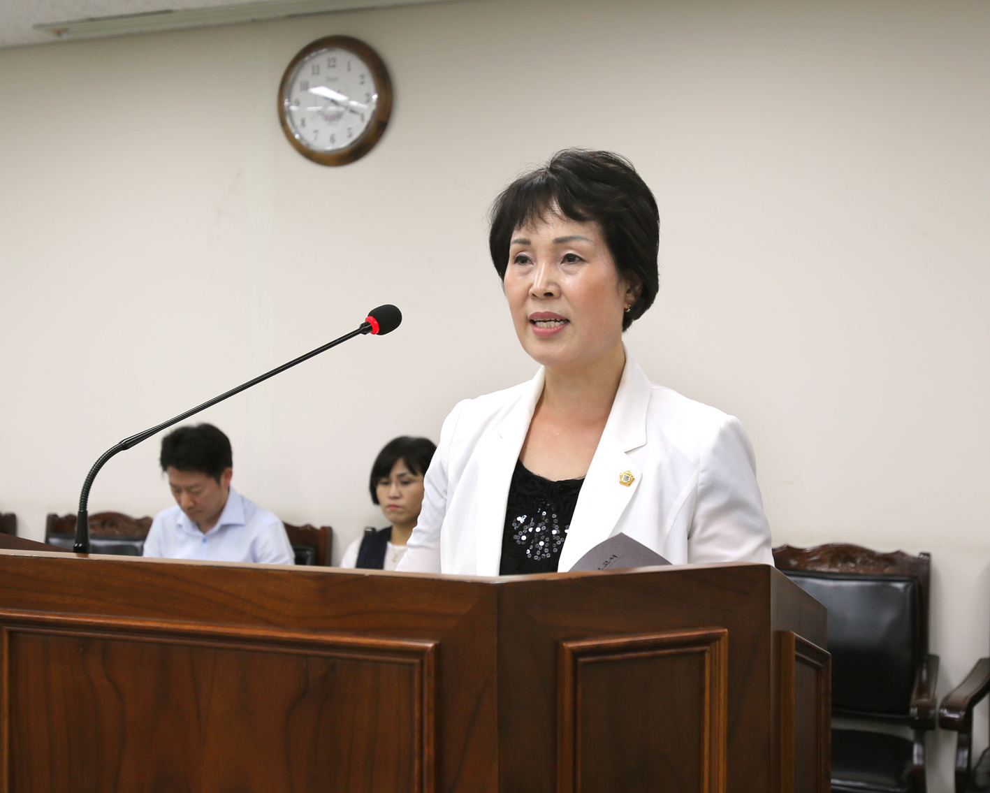 제217회 임시회 제2차 예산결산특별위원회-2015 제1회 세입. 세출 추가경정 예산안 재정건설위원회 심사결과보고 1