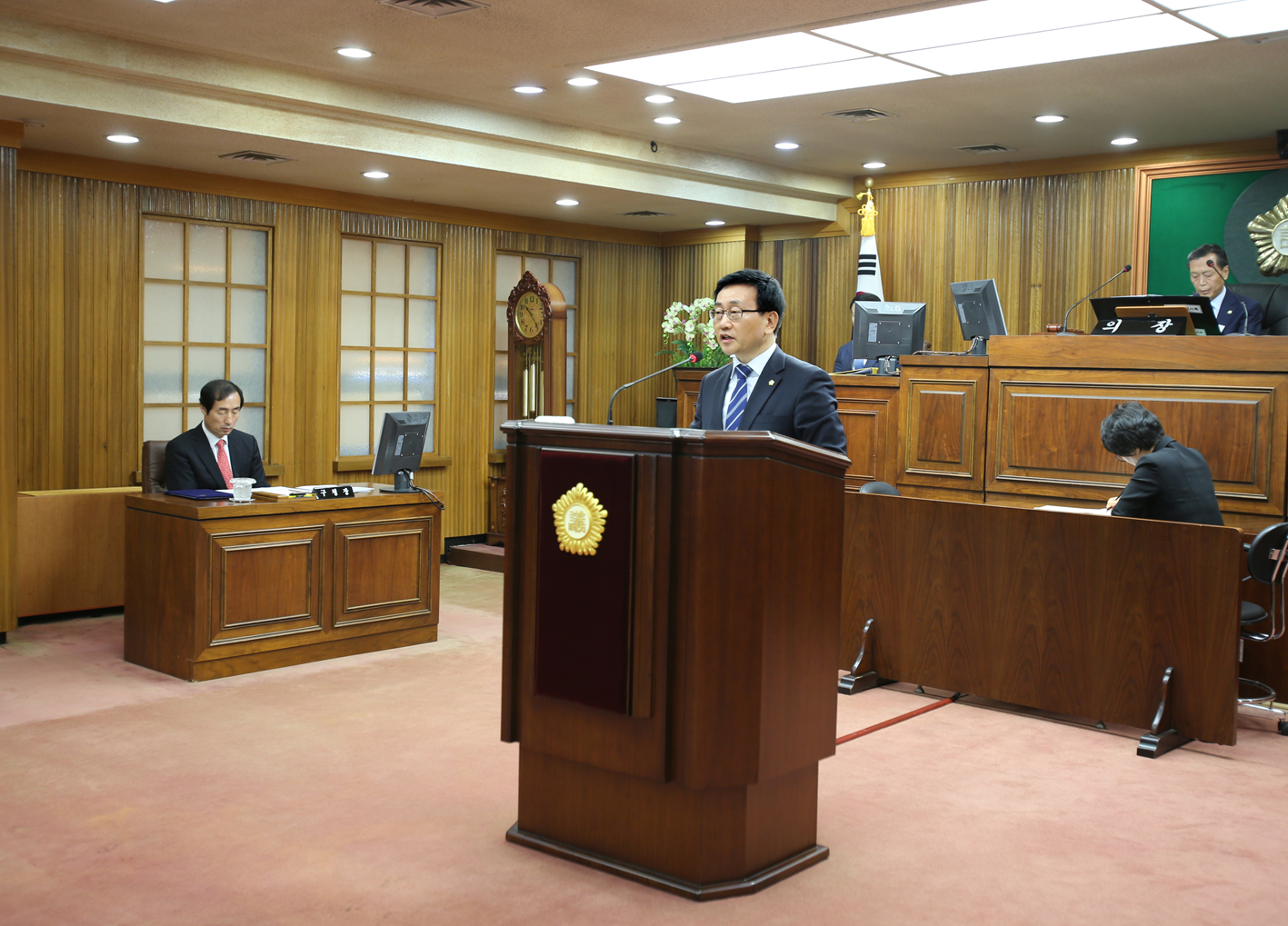 제218회 임시회 제1차 본회의-김순길의원 심사결과 보고 1