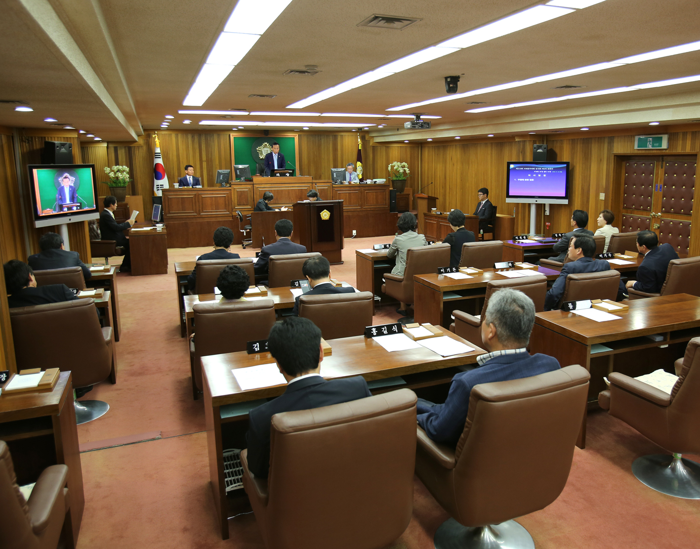 제218회 임시회 제2차 본회의 구정질문 8