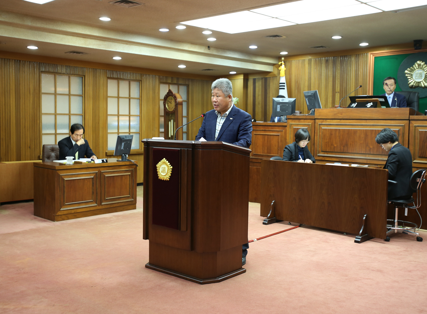 제218회 임시회 제2차 본회의 구정질문 - 홍길식 의원 1