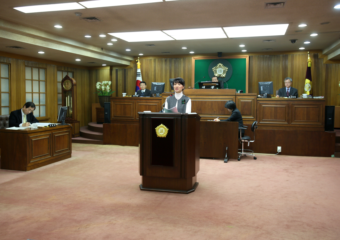 제220회 제2차 정례회 제2차 본회의 구정질문 3