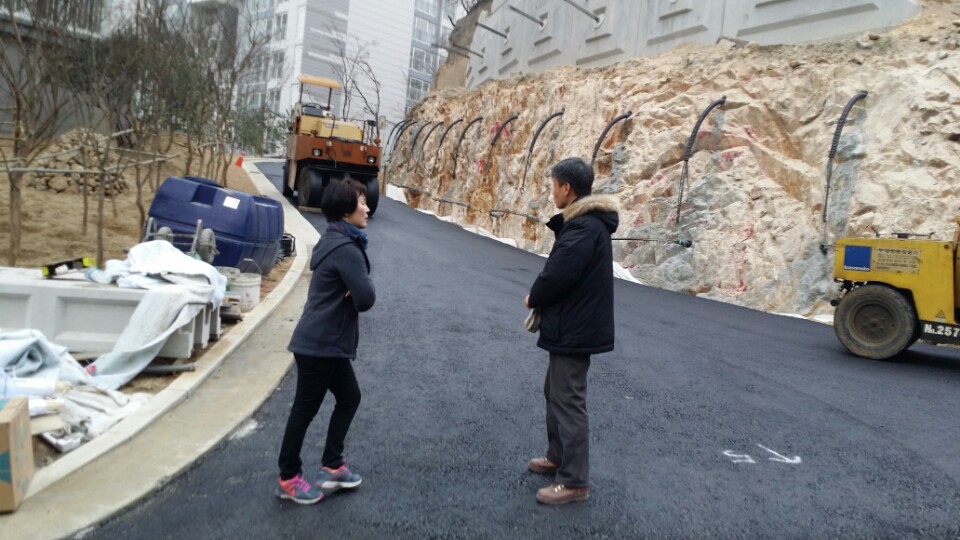 금호어울림 무궁화단지 현장방문(박경희의원 자료제공) 1