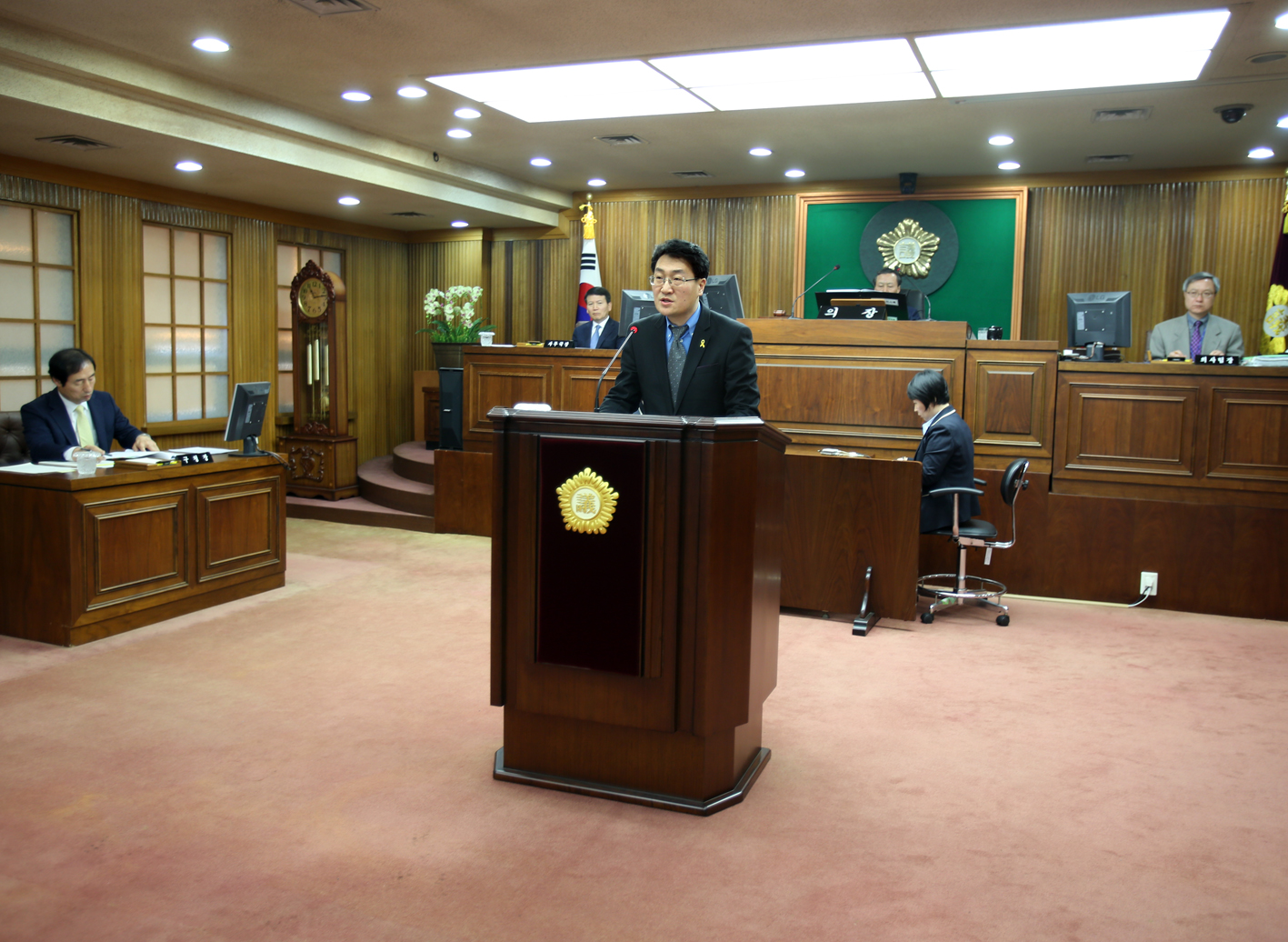 제222회 임시회 제2차 본회의 구정질문 6