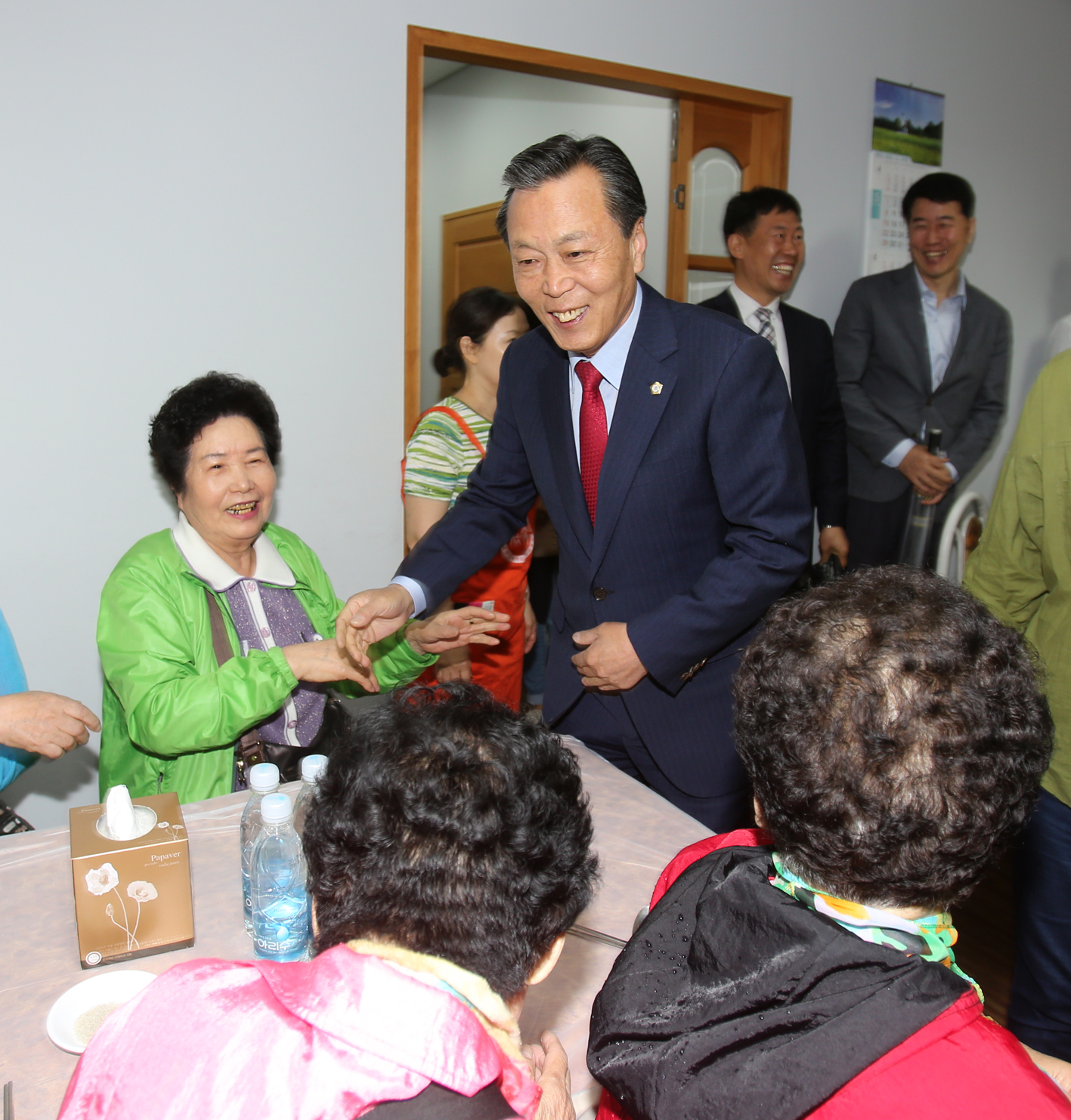 제44회 어버이날 기념  경로행사- 세상에서 가장귀한 사랑을 주신 어버이께 오래도록 건강하세요 4