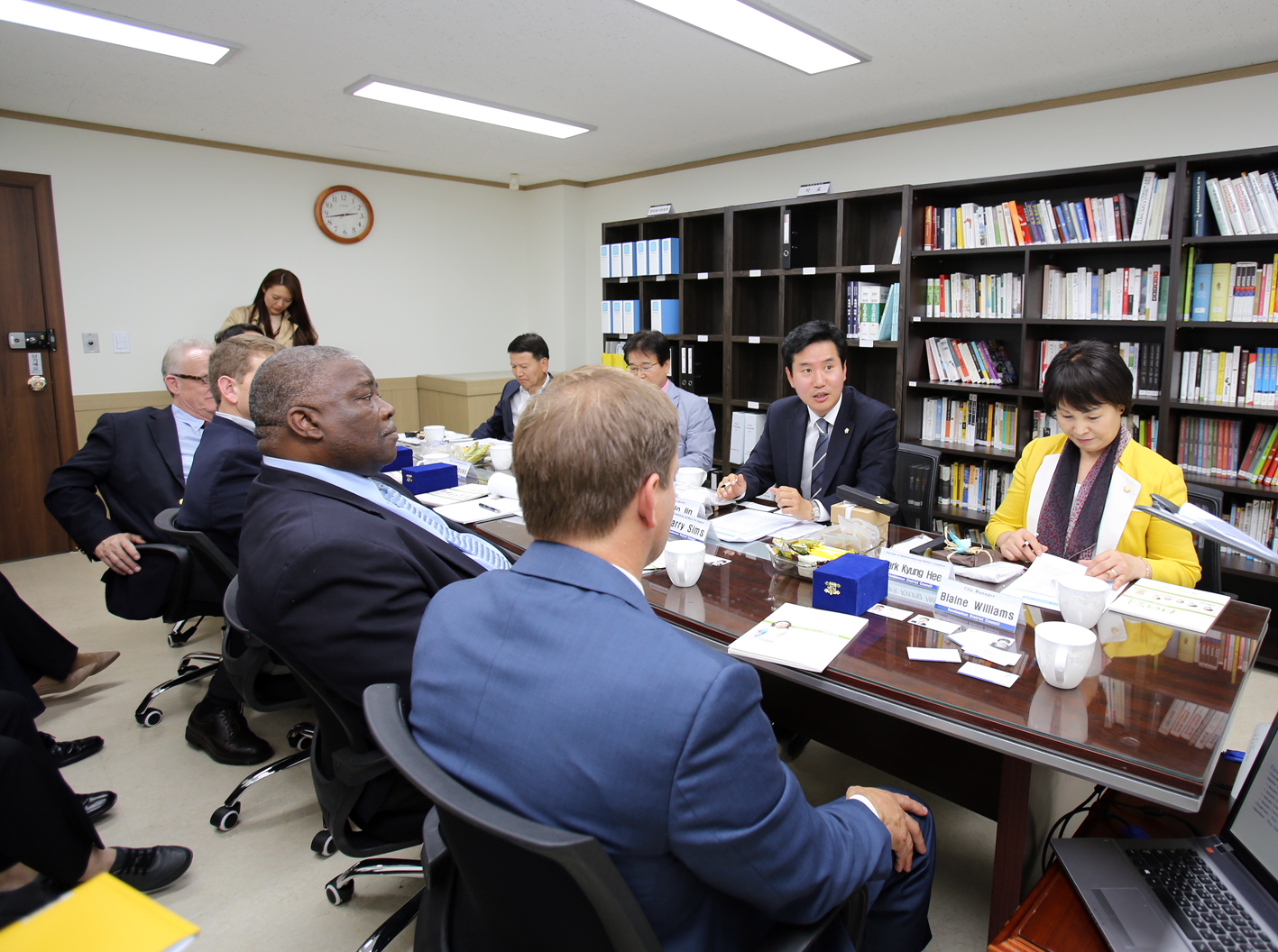 미국 자매결연도시(에덴스시 의원) 8
