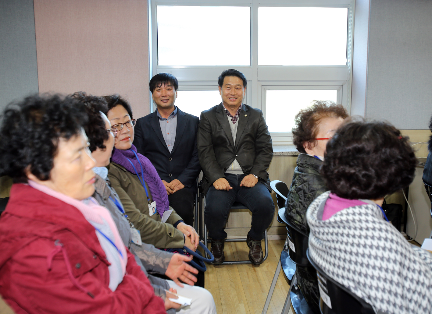 천연동 동주민센터 반장 수여식 6