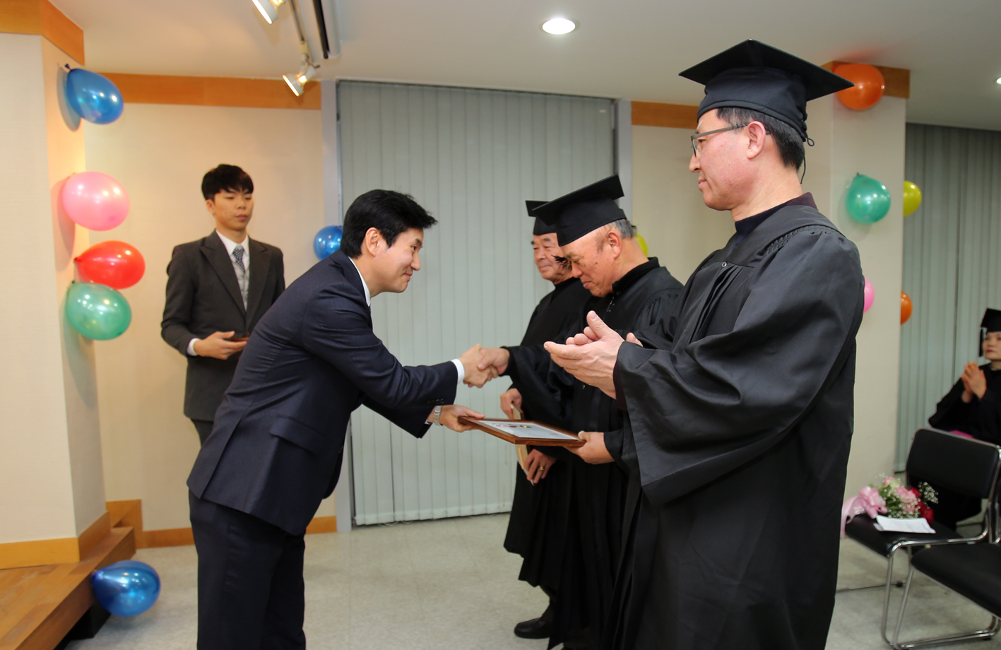 서대문 포방터시장 제1기 상인대학 졸업식 1