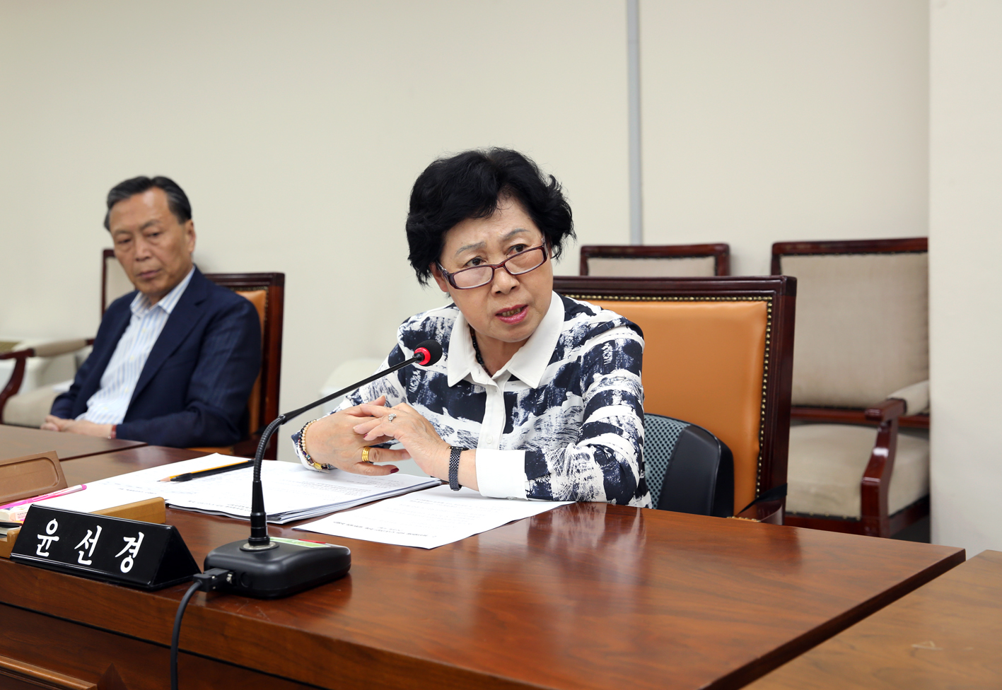 제233회 임시회 재정건설위원회 5