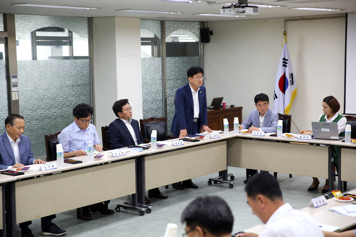 2017년 주민, 청소업체 및 구의원이 함께하는 깨끗한 뒷골목 청소대책 간담회 5