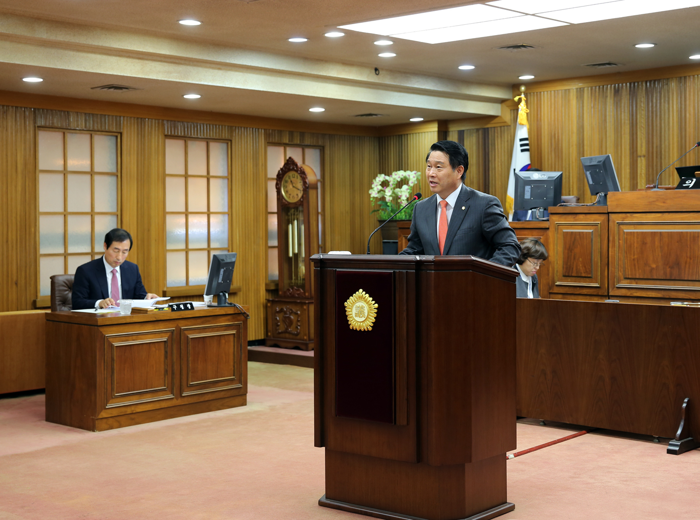 제236회 임시회 제2차 본회의 구정질문 3