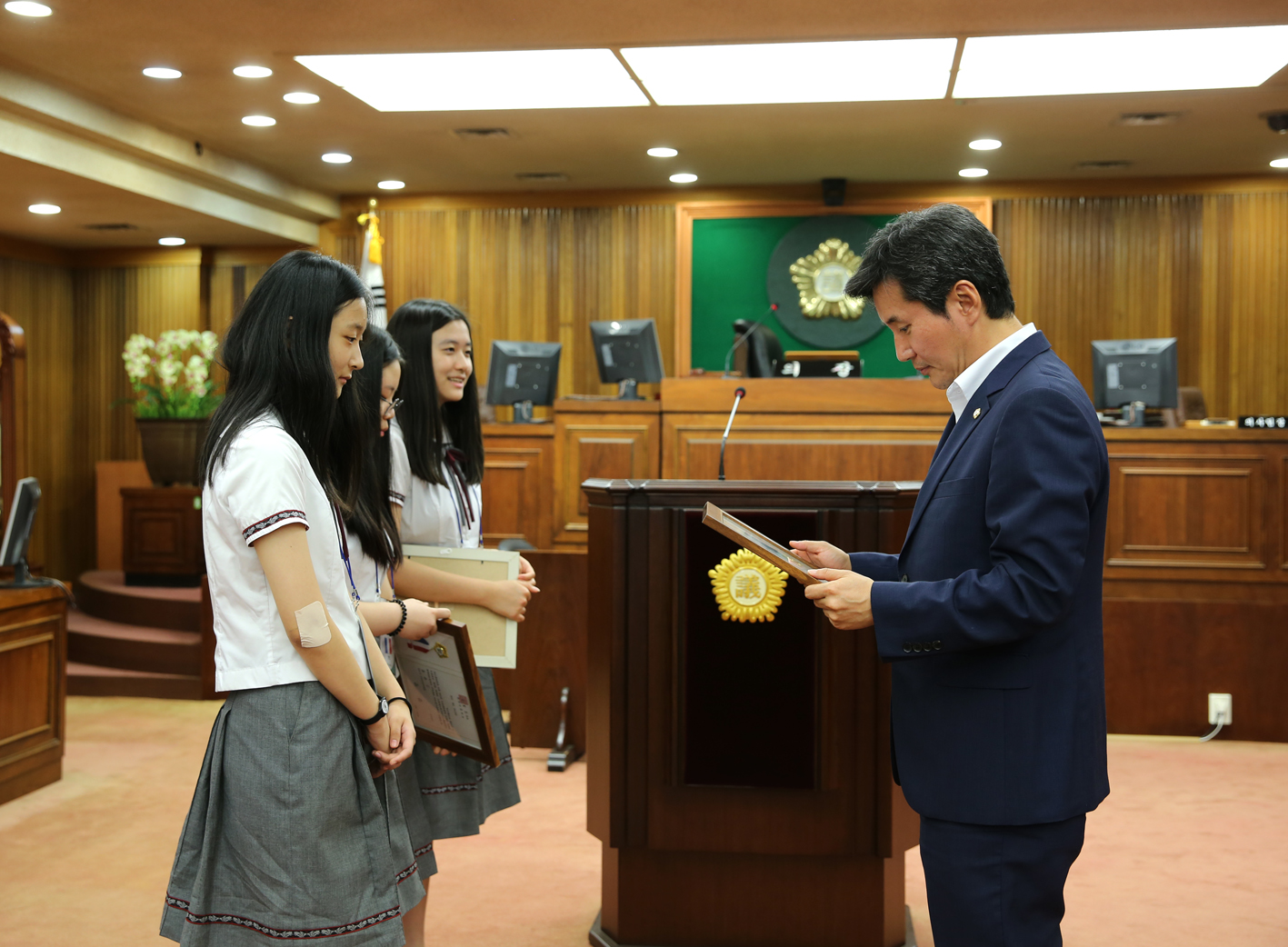 제1회 중고등학생 의회식 토론대회(서대문신문사 주최) 8