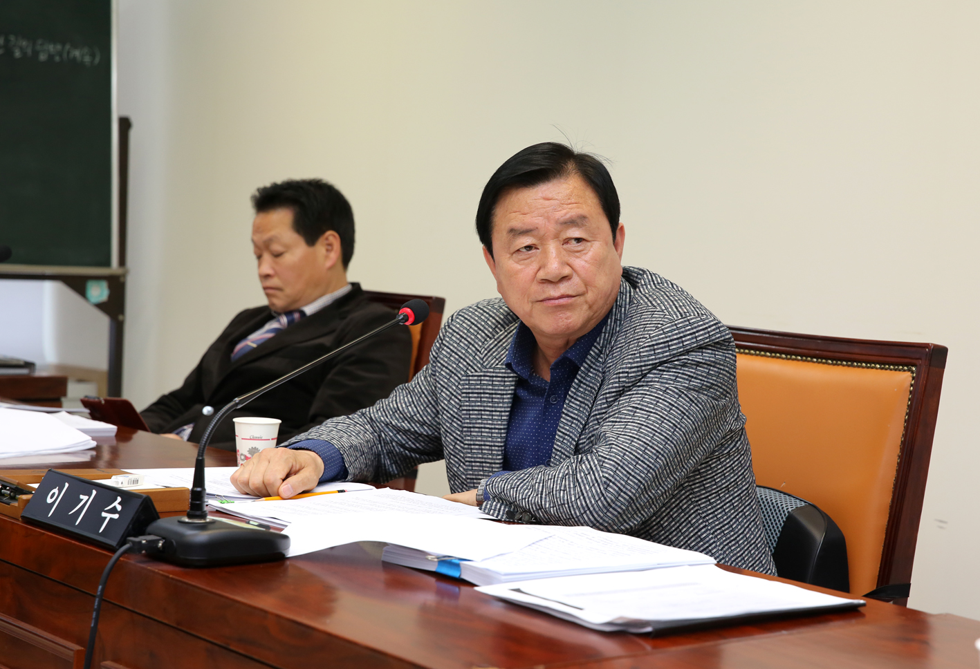 제239회 임시회 제12차 특별위원회 4