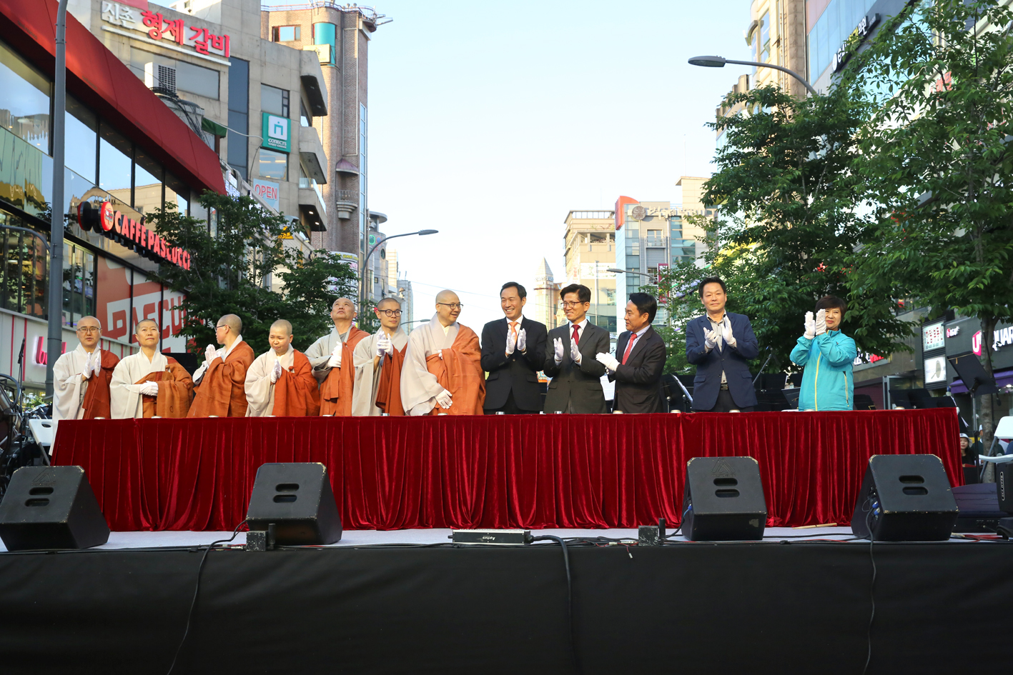 2018년 부처님오신날 점등식 및 봉축음악회 개최 17
