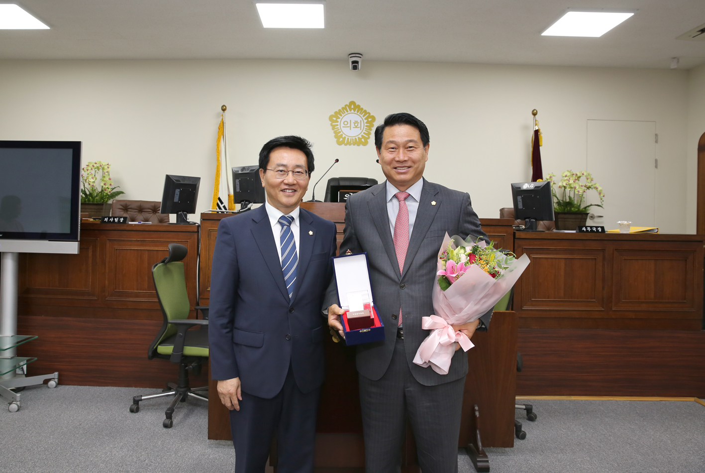 제234회 임시회 제3차 본회의(제7대의회 감사패 전달식) 5