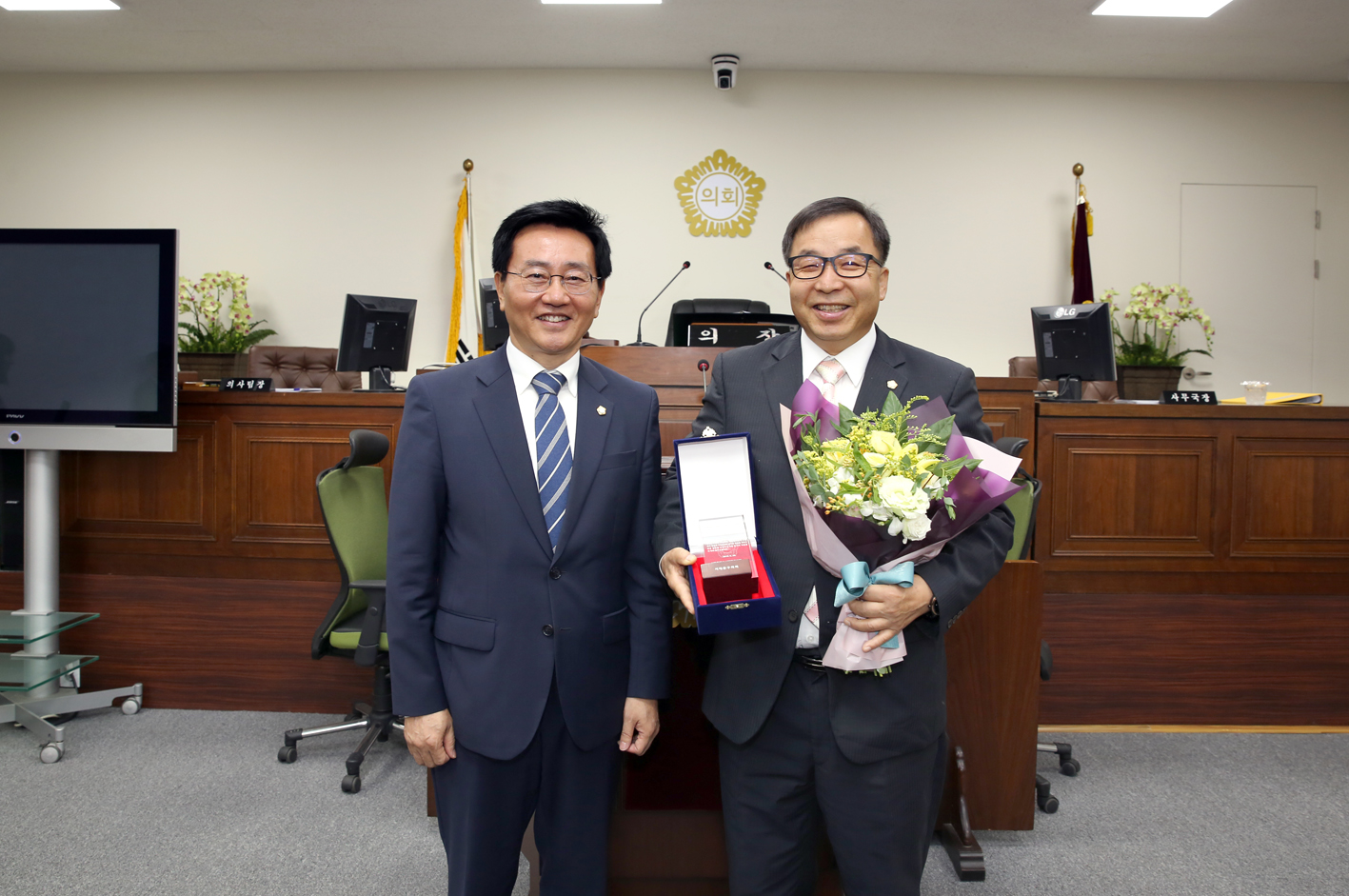 제234회 임시회 제3차 본회의(제7대의회 감사패 전달식) 11