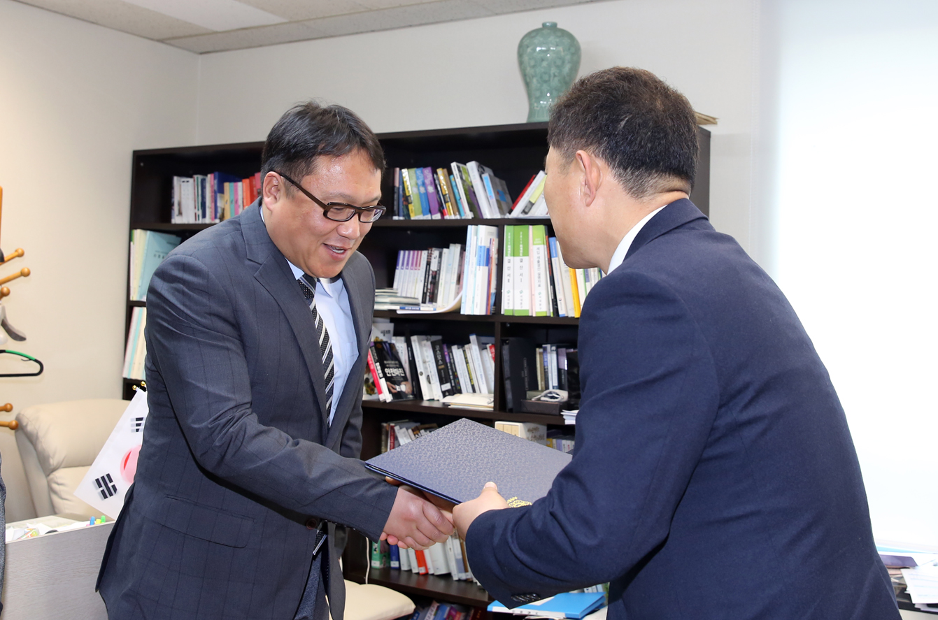 결산검사위원회 위원 위촉식 3