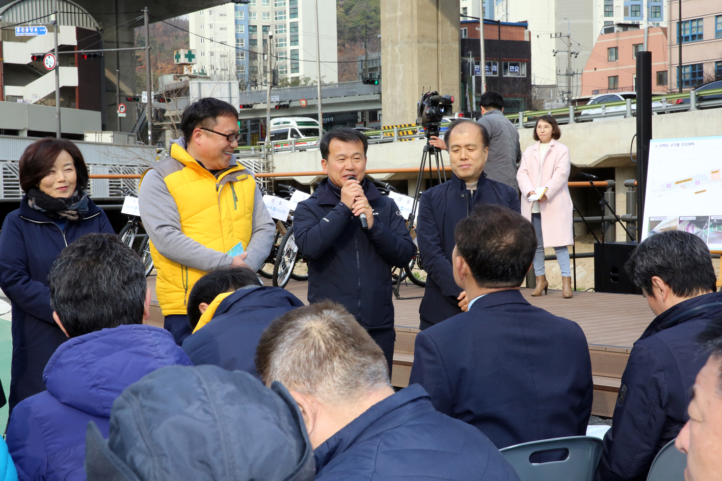 홍제천 단절구간 산책로 개통식 및 걷기대회 15