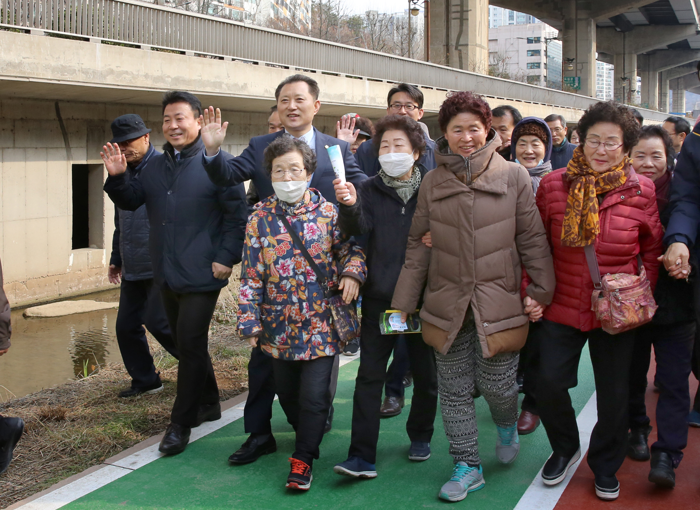 홍제천 단절구간 산책로 개통식 및 걷기대회 34