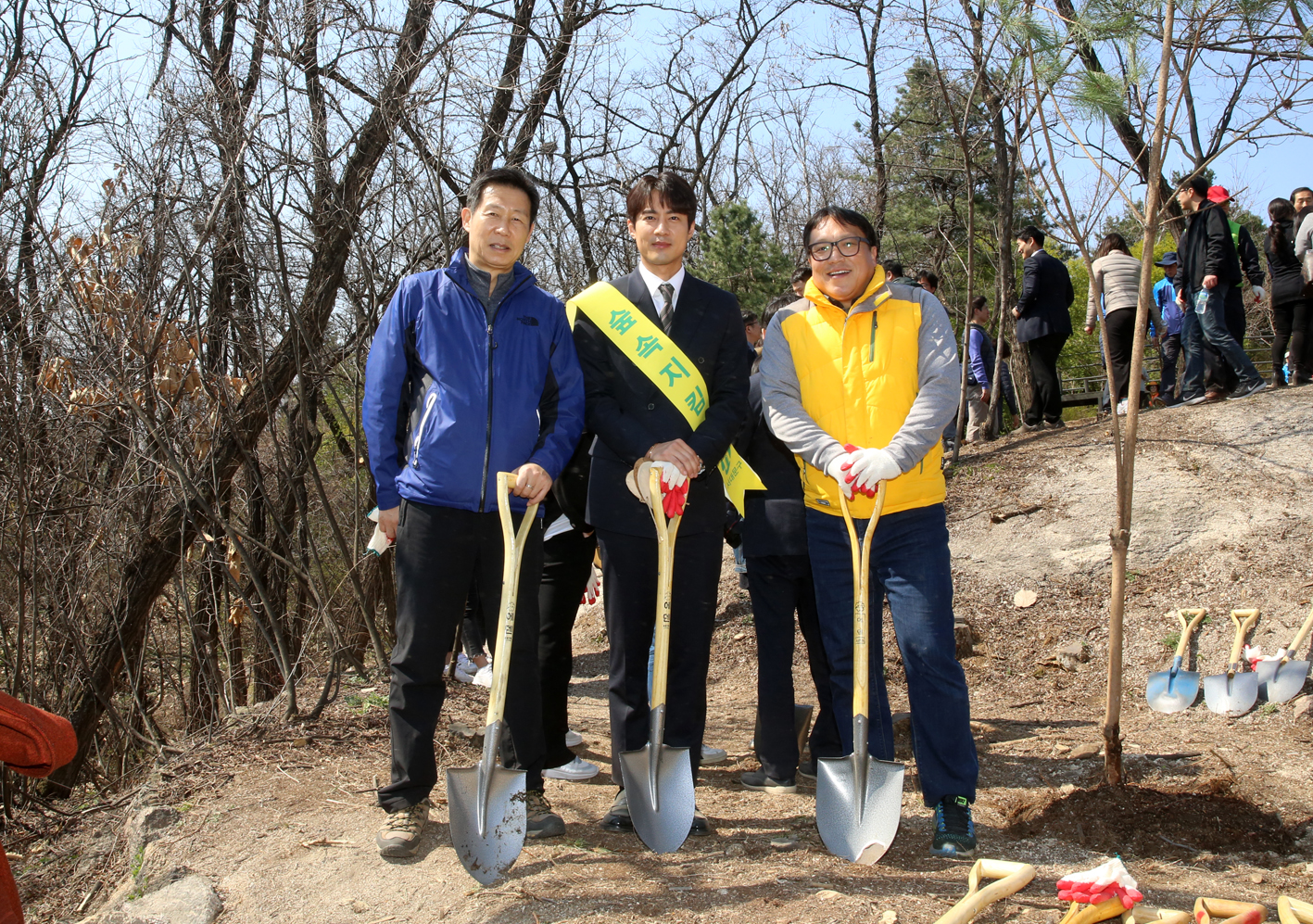사회공헌형 신림탄소상쇄의 숲조성 북한산 나무심기 38