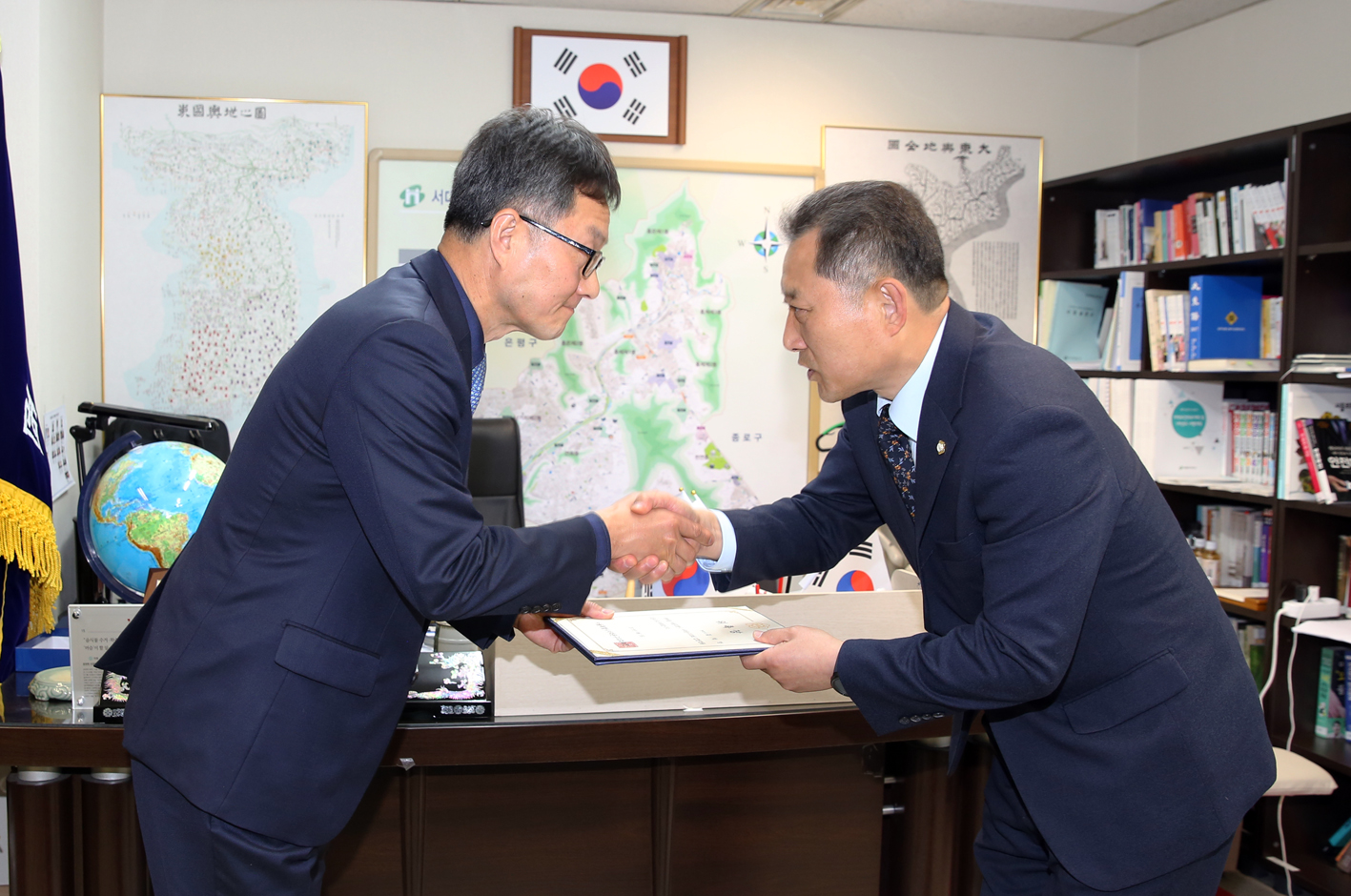 입법 법률고문 위촉식 7