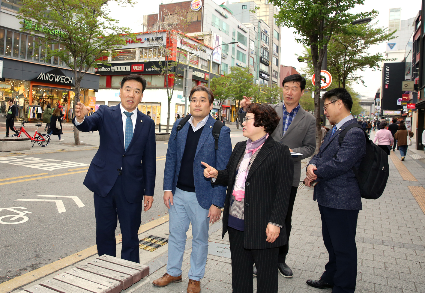 부산시 금정구의원과의 연세로 현장방문 8