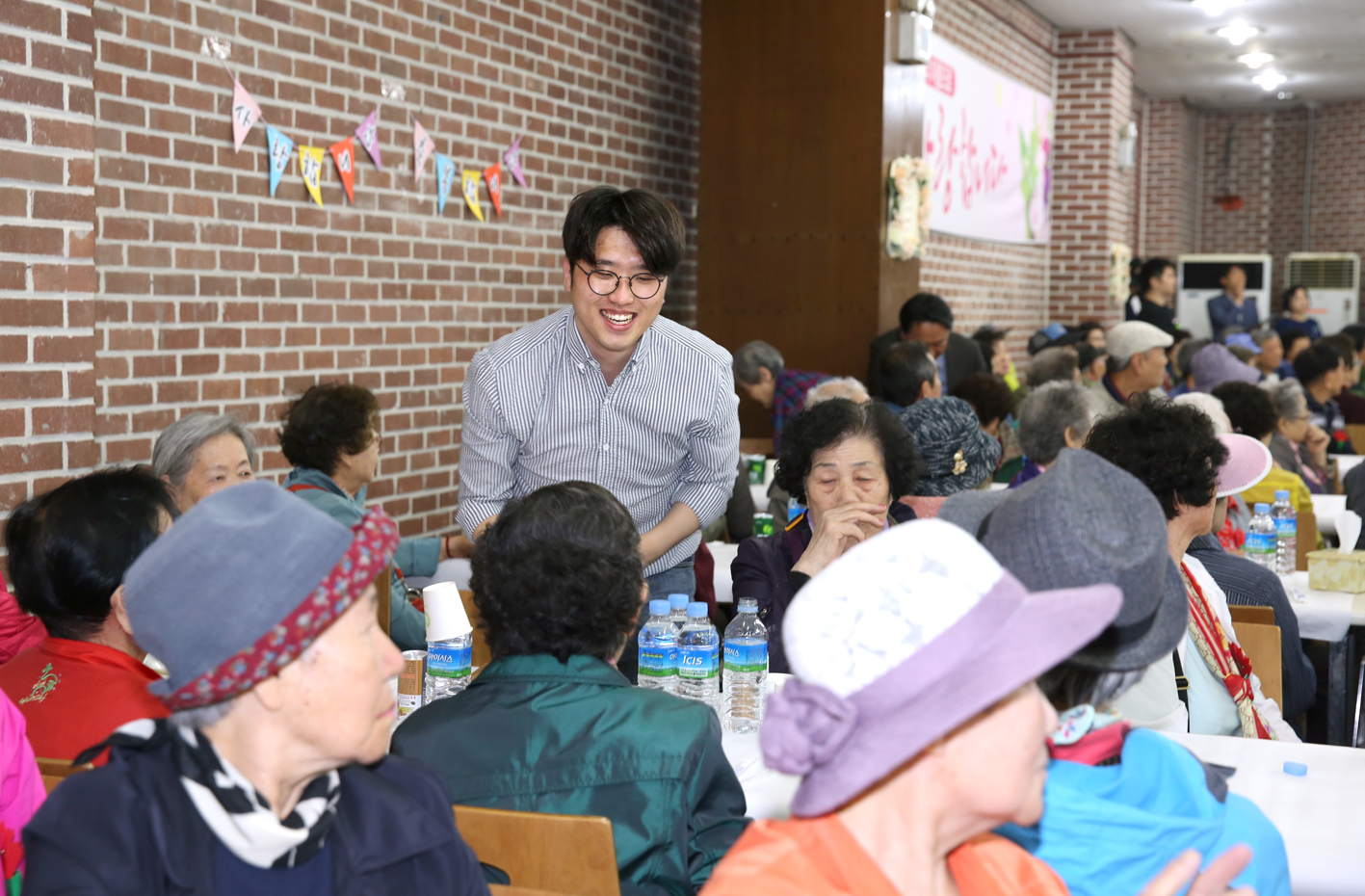 제47회 충현동 어버이날 경로행사 8