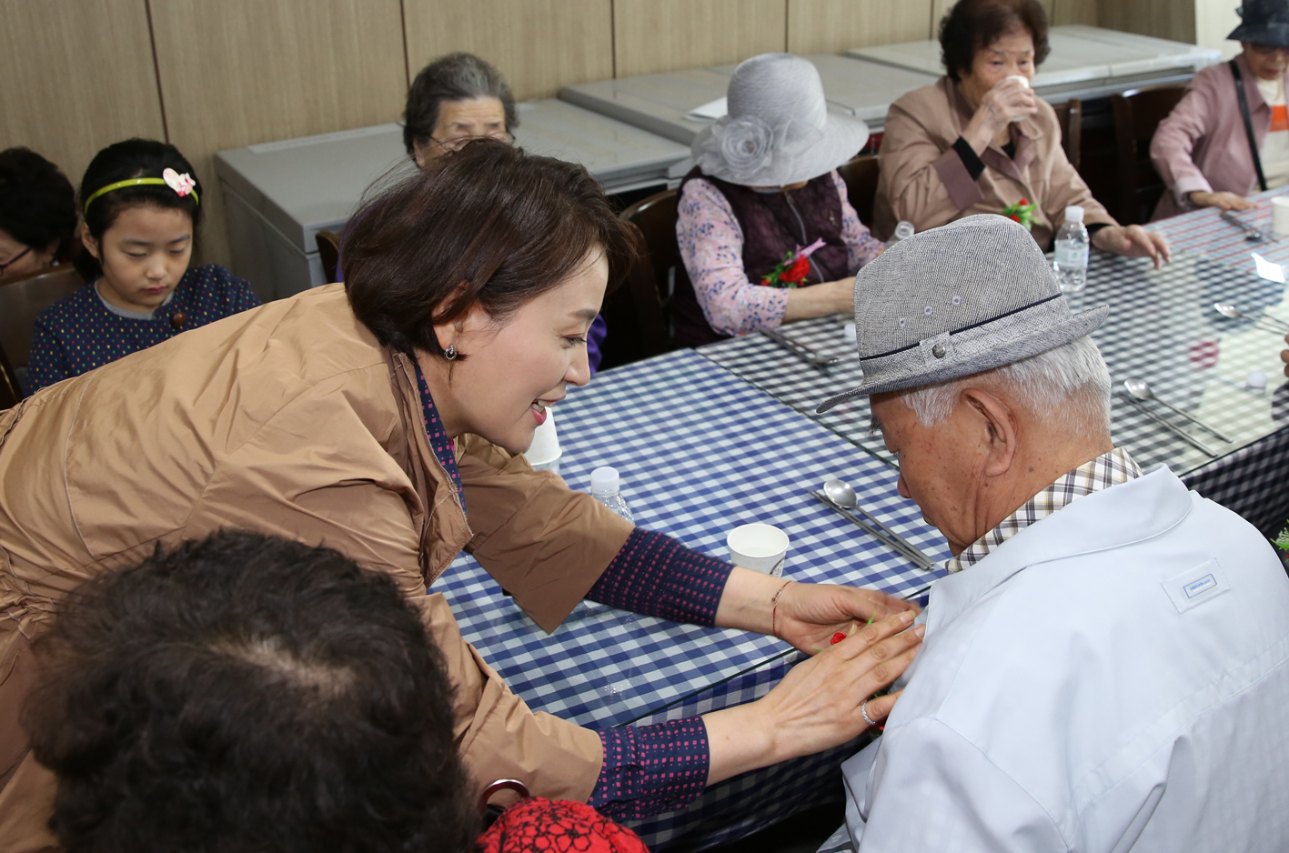제47회 홍제2동 어버이날 경로행사 22