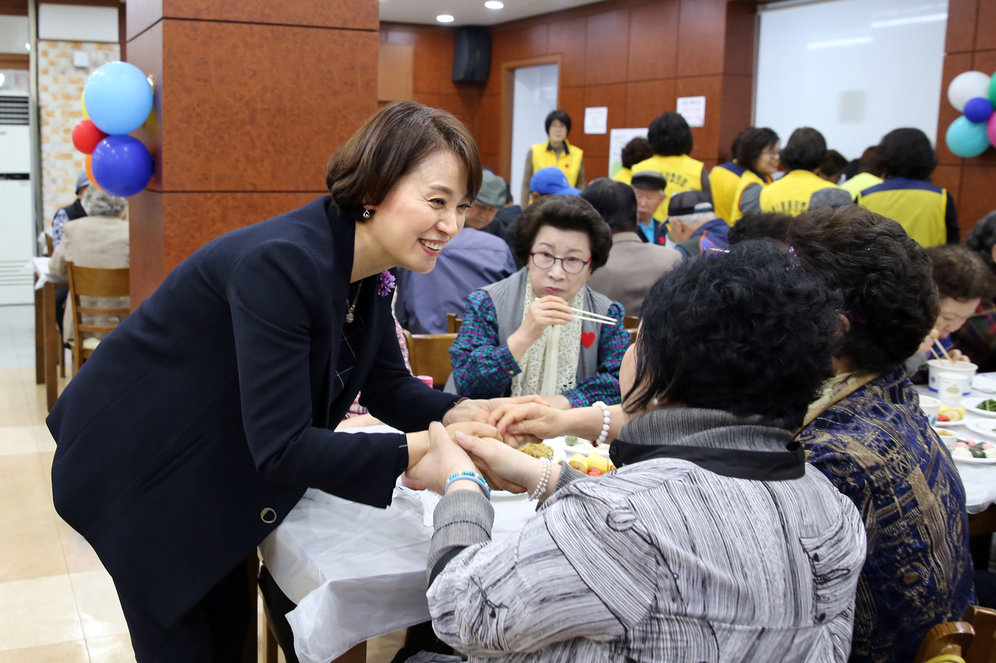 제47회 홍제1동 어버이날 기념 경로행사 5