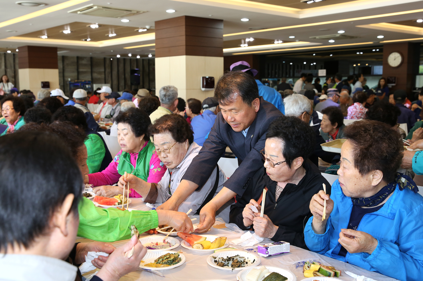 제47회 연희동 어버이날 기념 경로행사 5
