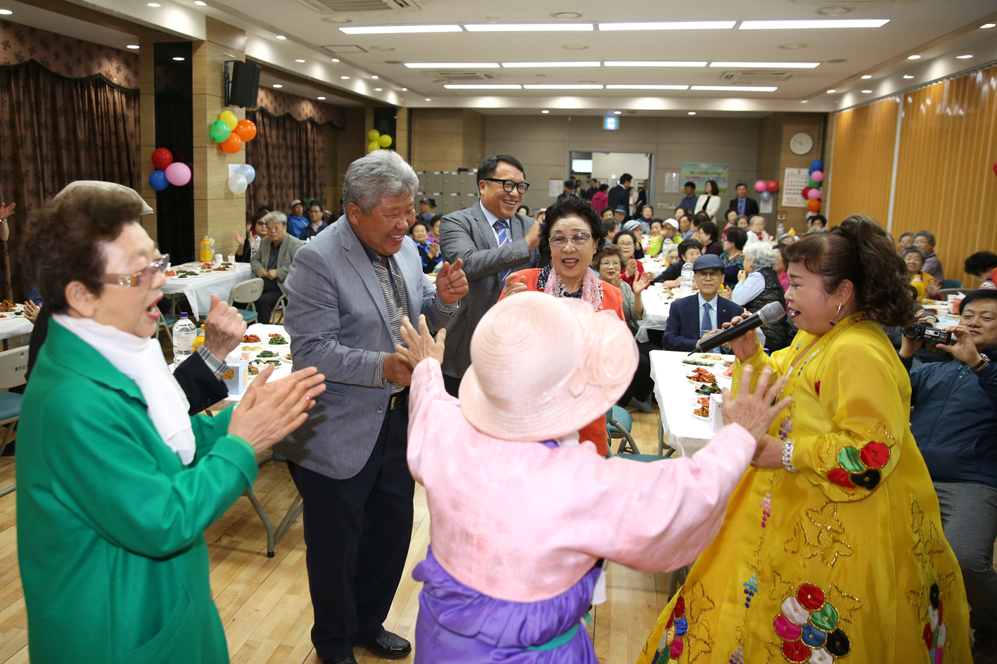 제47회 홍은2동 어버이날 기념 경로행사 18