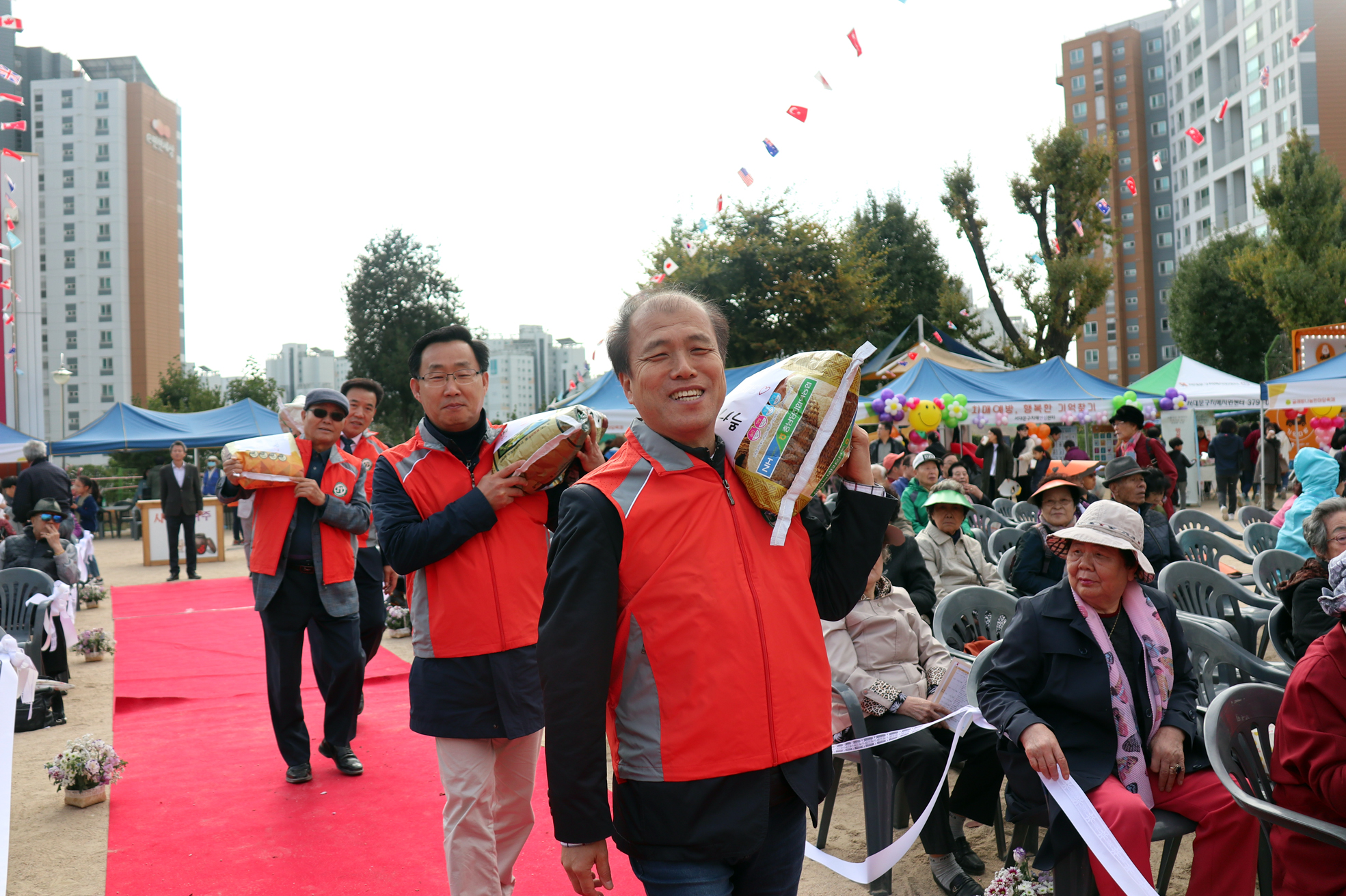 제10회 굴레방나눔한마당 행사 12