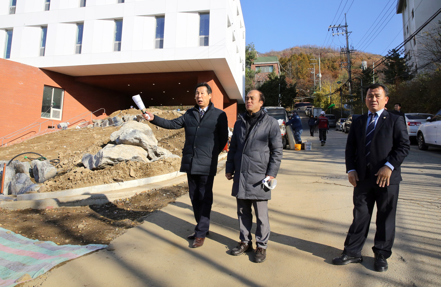 신축청사 현장방문 12