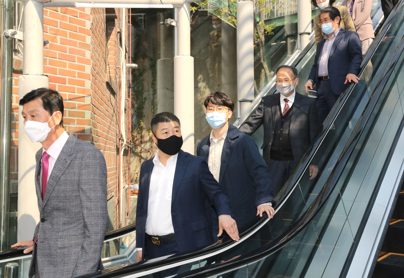 신촌동자치회관 진입계단 에스컬레이터 개통식 16