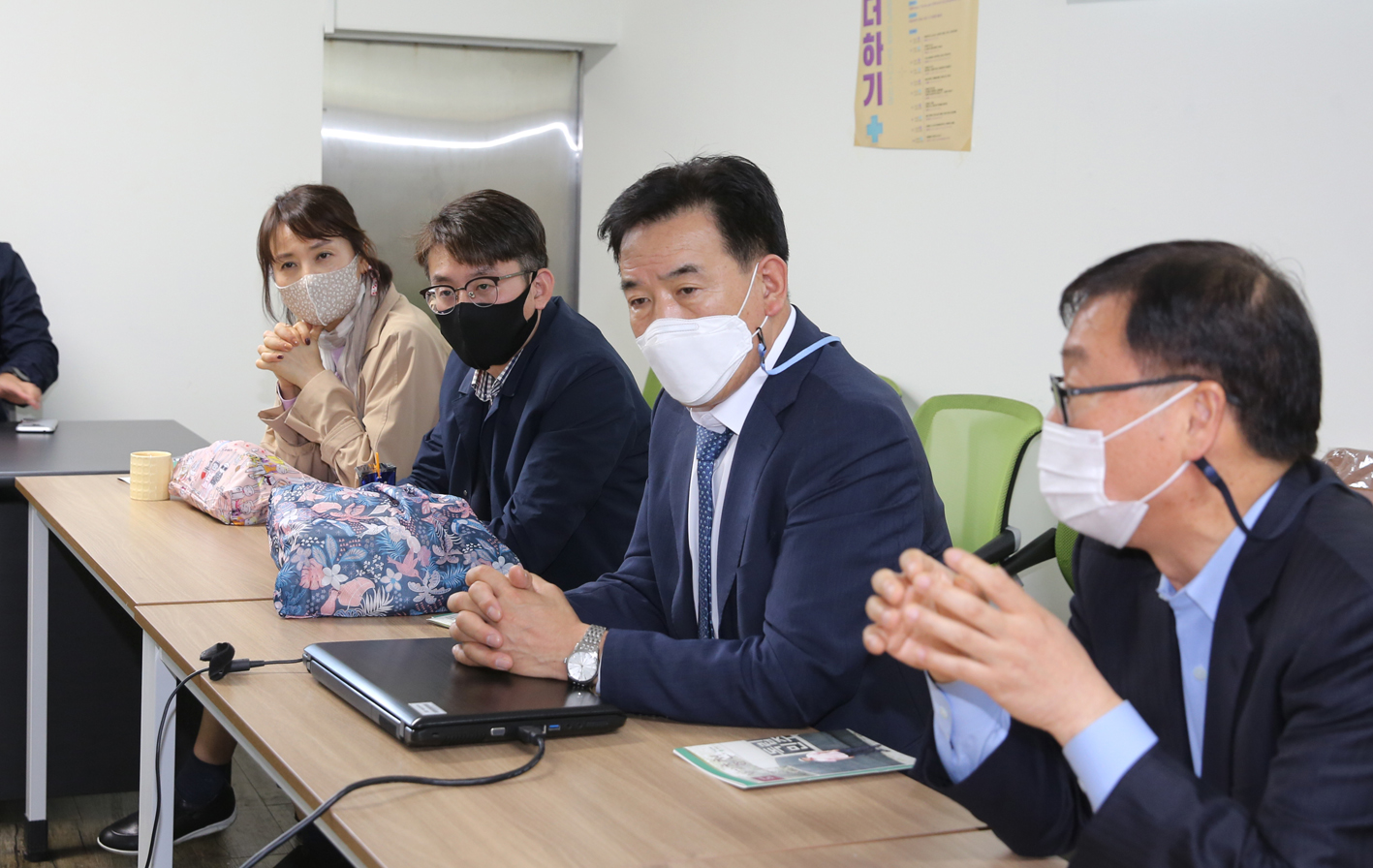 제265회 임시회 재정건설위원회 현장방문(도시재생지원센터) 9